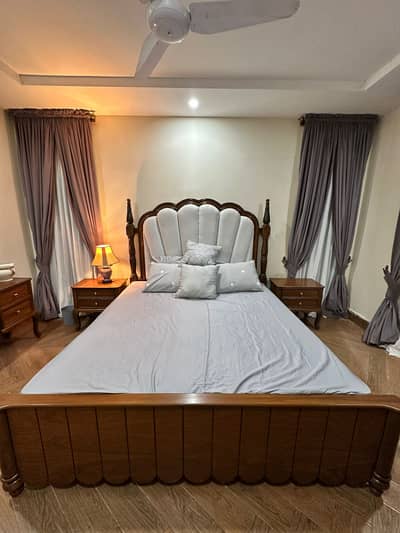 Couple Friendly One Bed Apartment | Daily/Short Stay Available | Book Now