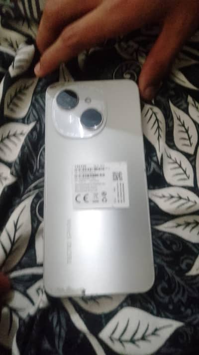 Tecno Spark Go 1