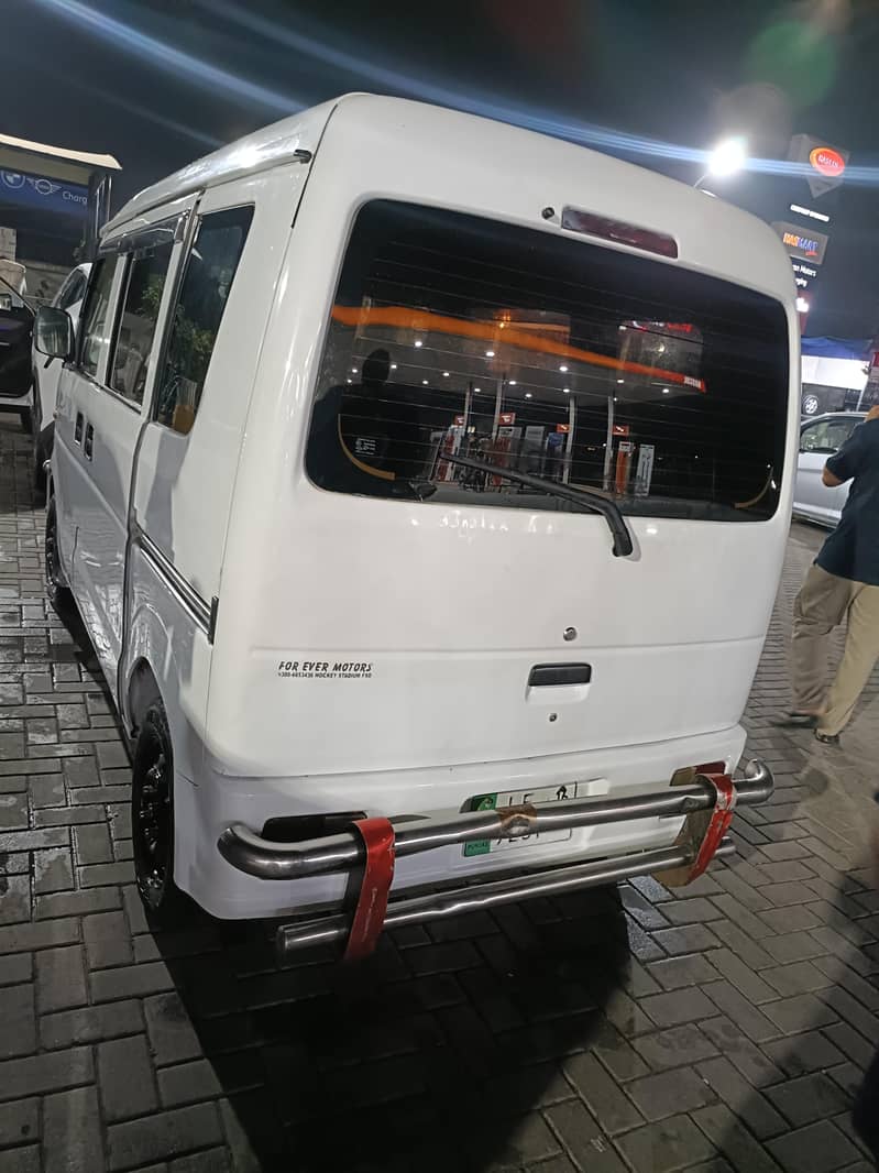 Suzuki Every 2016 3