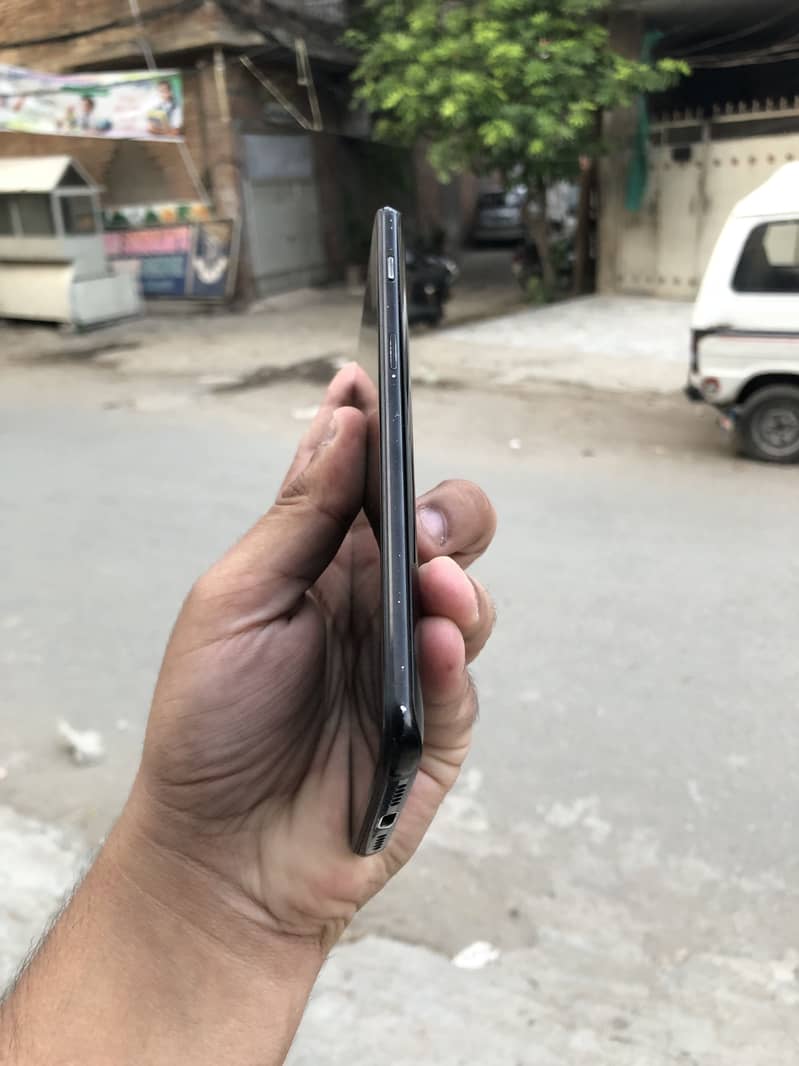 One Plus 6T 2