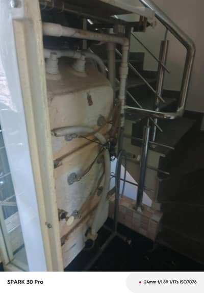 Used Jacuzzi Bathtub for Sale – Excellent Condition