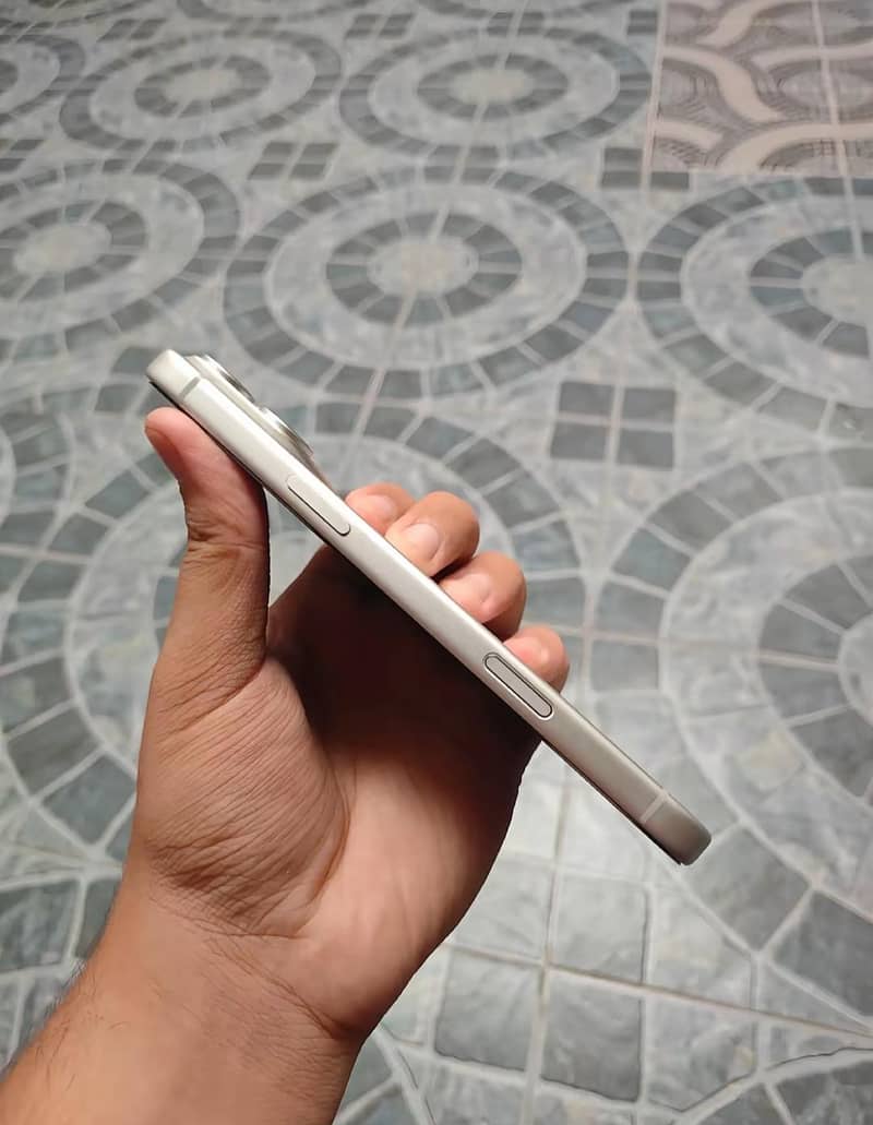 Apple iPhone 17 Pro Max physical + e sim 2