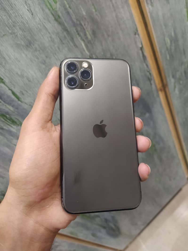 Apple iPhone 11 Pro 0