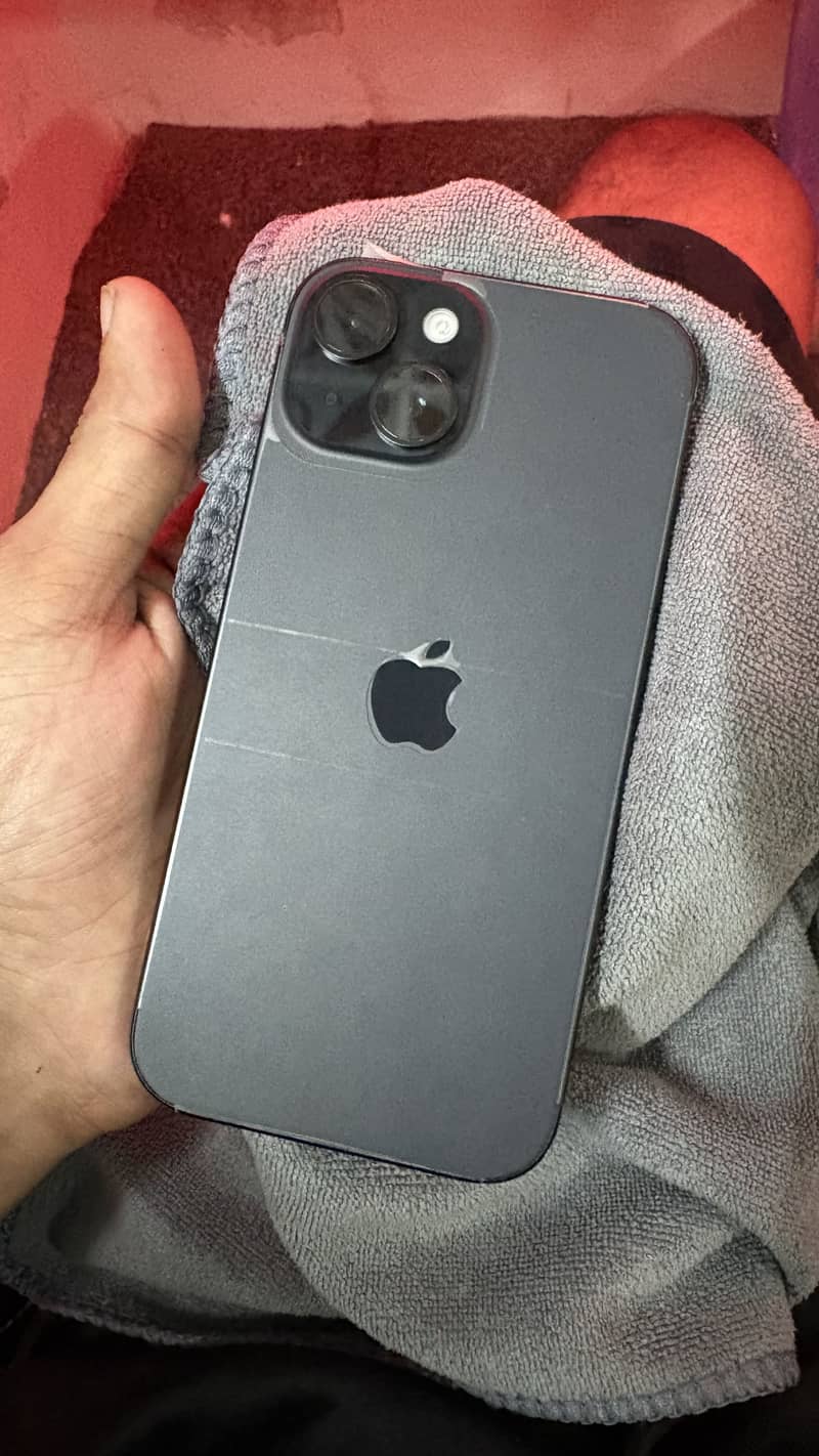 Apple iPhone 15 8