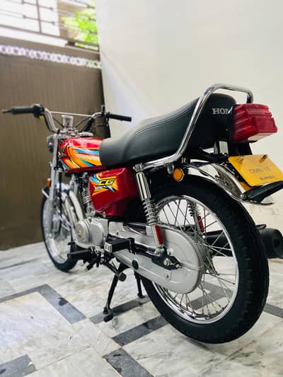 I am selling my bike in urgent basics