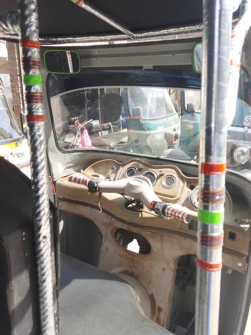 Unique Rickshaw 4
