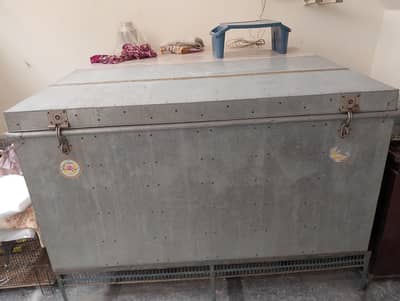 Heavy Duty Steel Trunk