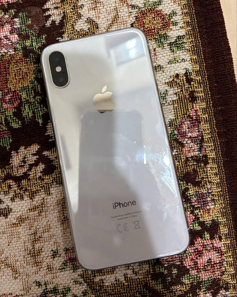 Apple iPhone X 0