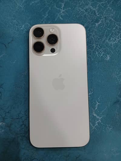 Apple iPhone 16 Pro Max