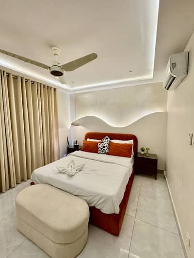 1 Bedroom Luxury Furnished Apartment is Available for Rent in Bahria Town Lahore