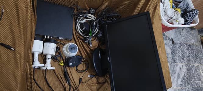 4channel dvr 250gb 3 Camera