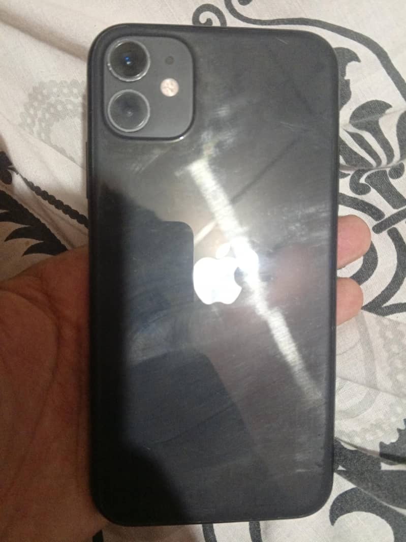 Apple iPhone 11 0