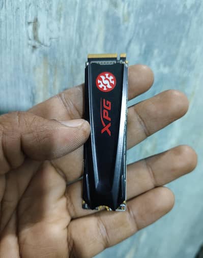 xpg  gammix m2 ssd 256 GB branded