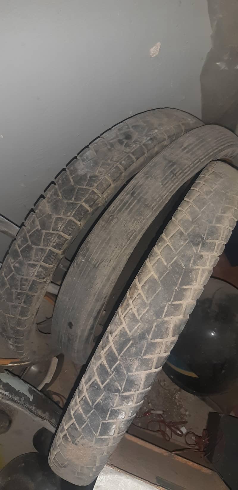 70cc Tyre 0