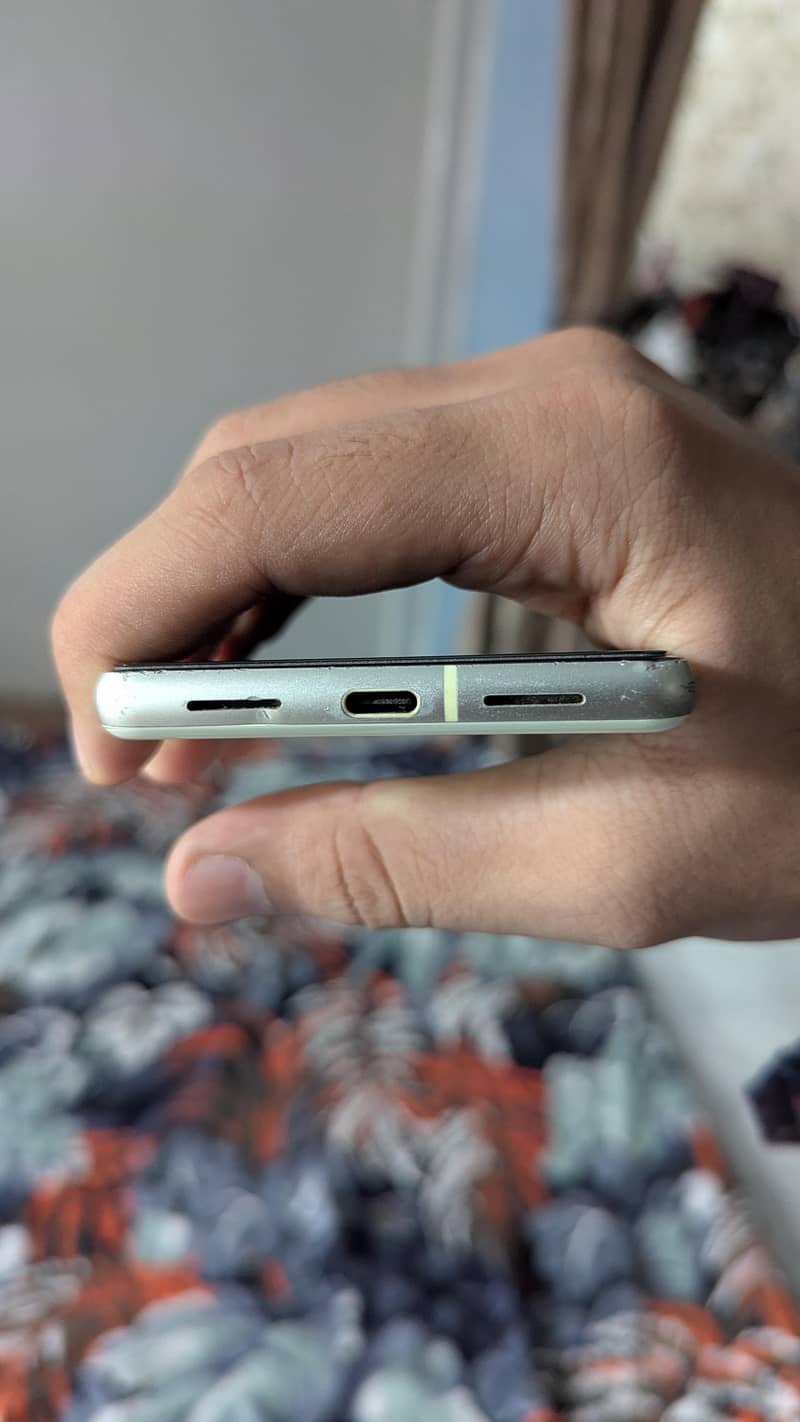 Google Pixel 7 3