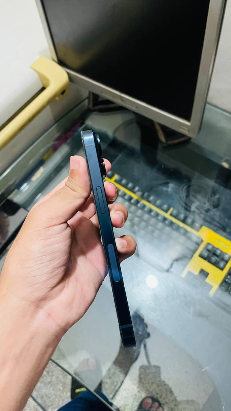 Iphone 14 JV 1