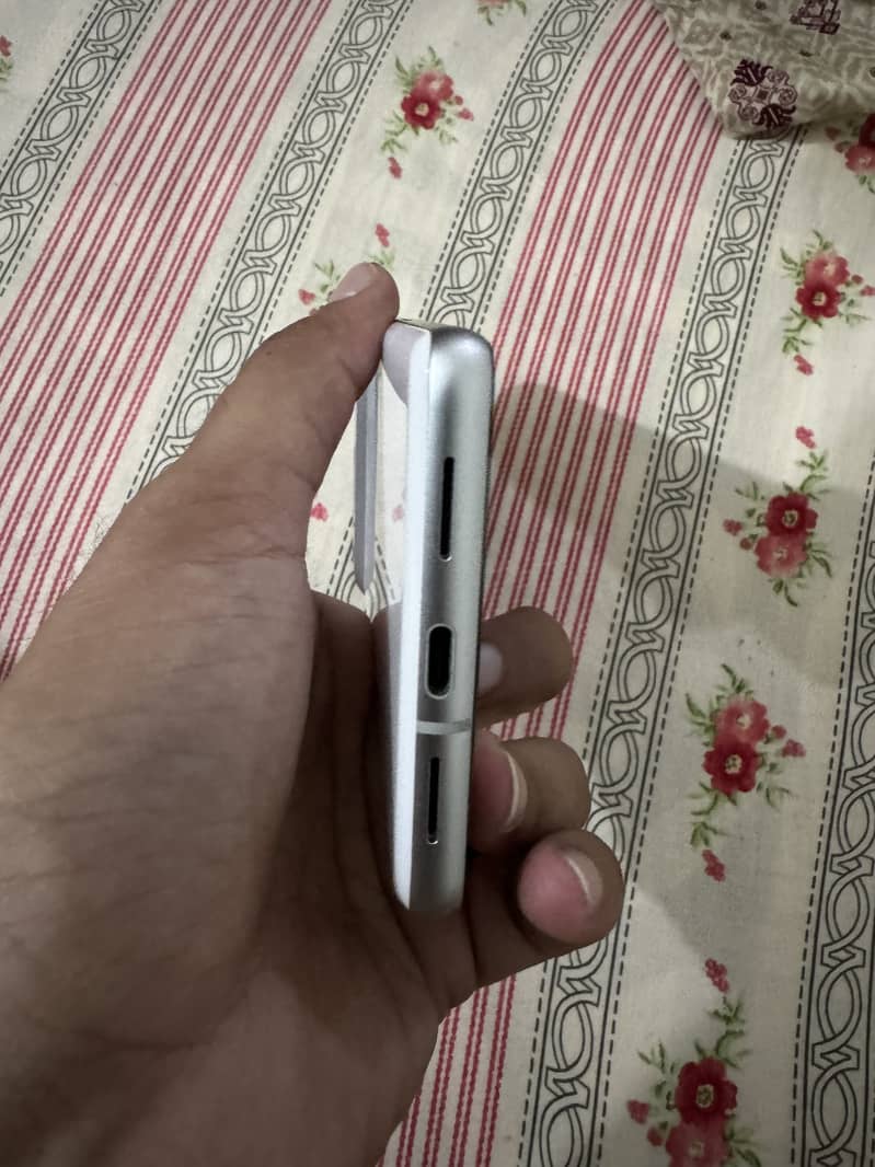 Google Pixel 7 0