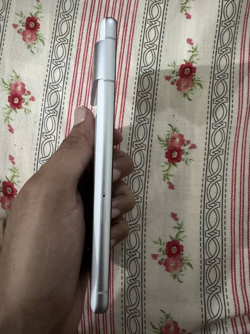 Google Pixel 7 6