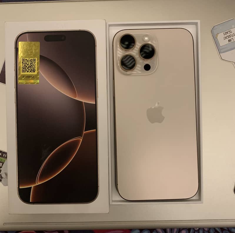 Apple iPhone 16 Pro Max 1