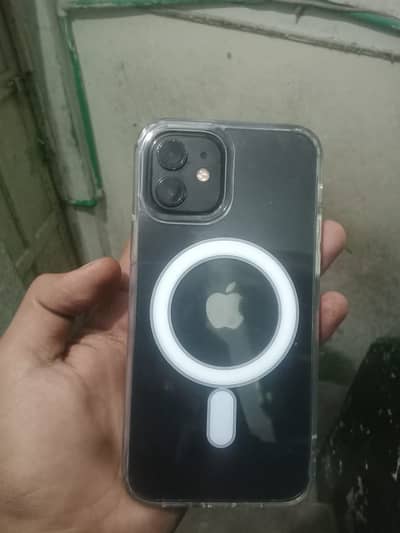 Apple iPhone 12