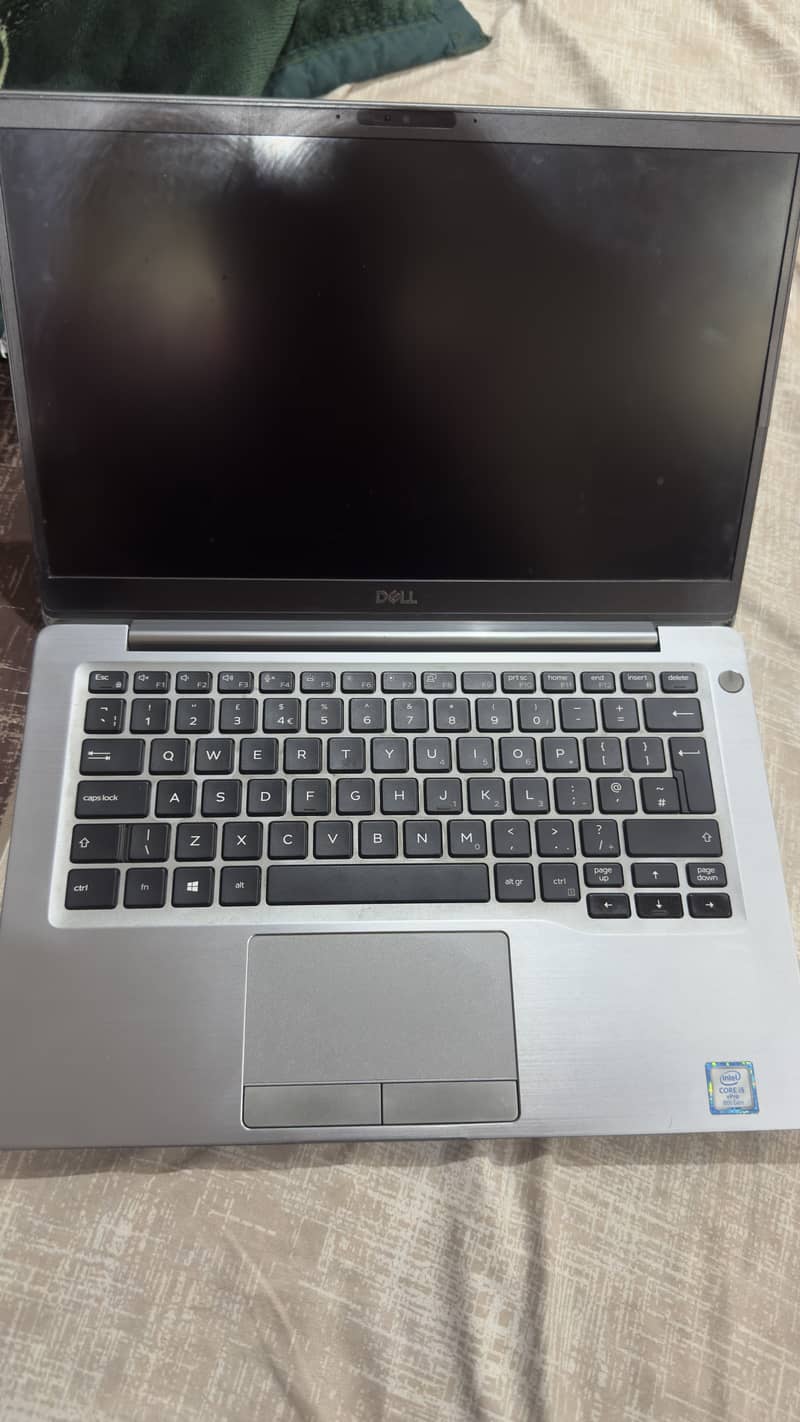 Dell laptop 0