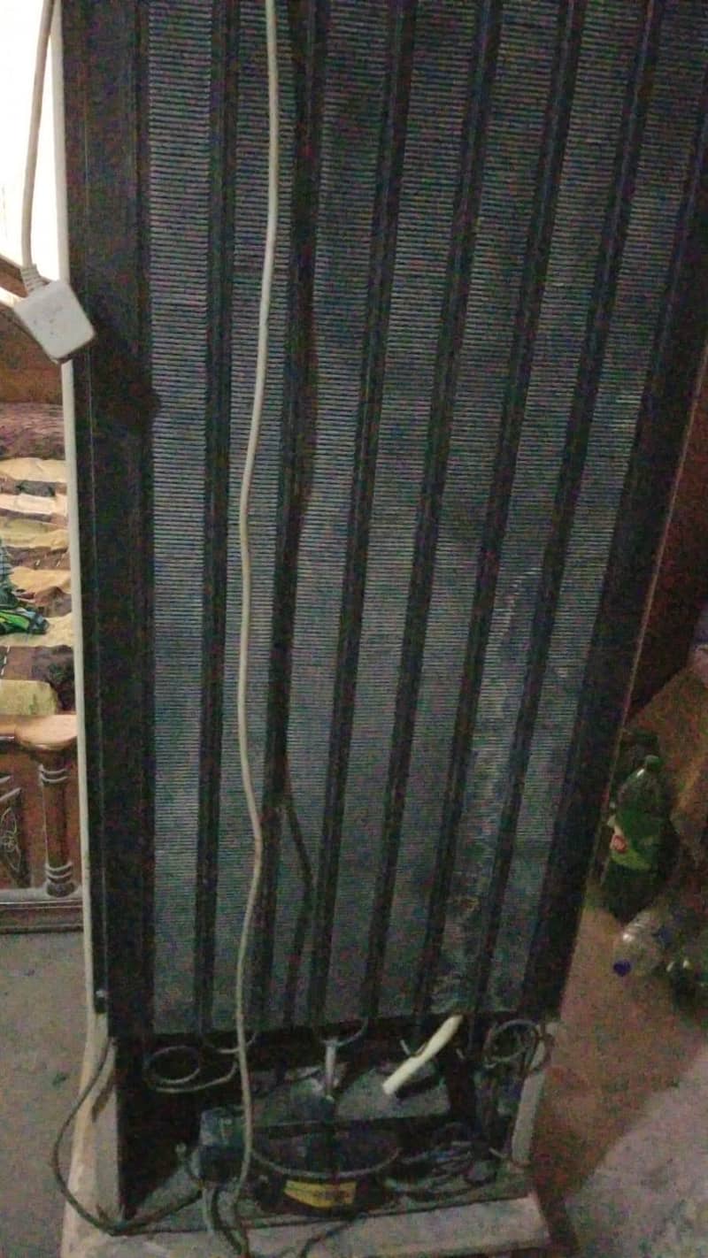 PEL freezer| 9/10 condition 2