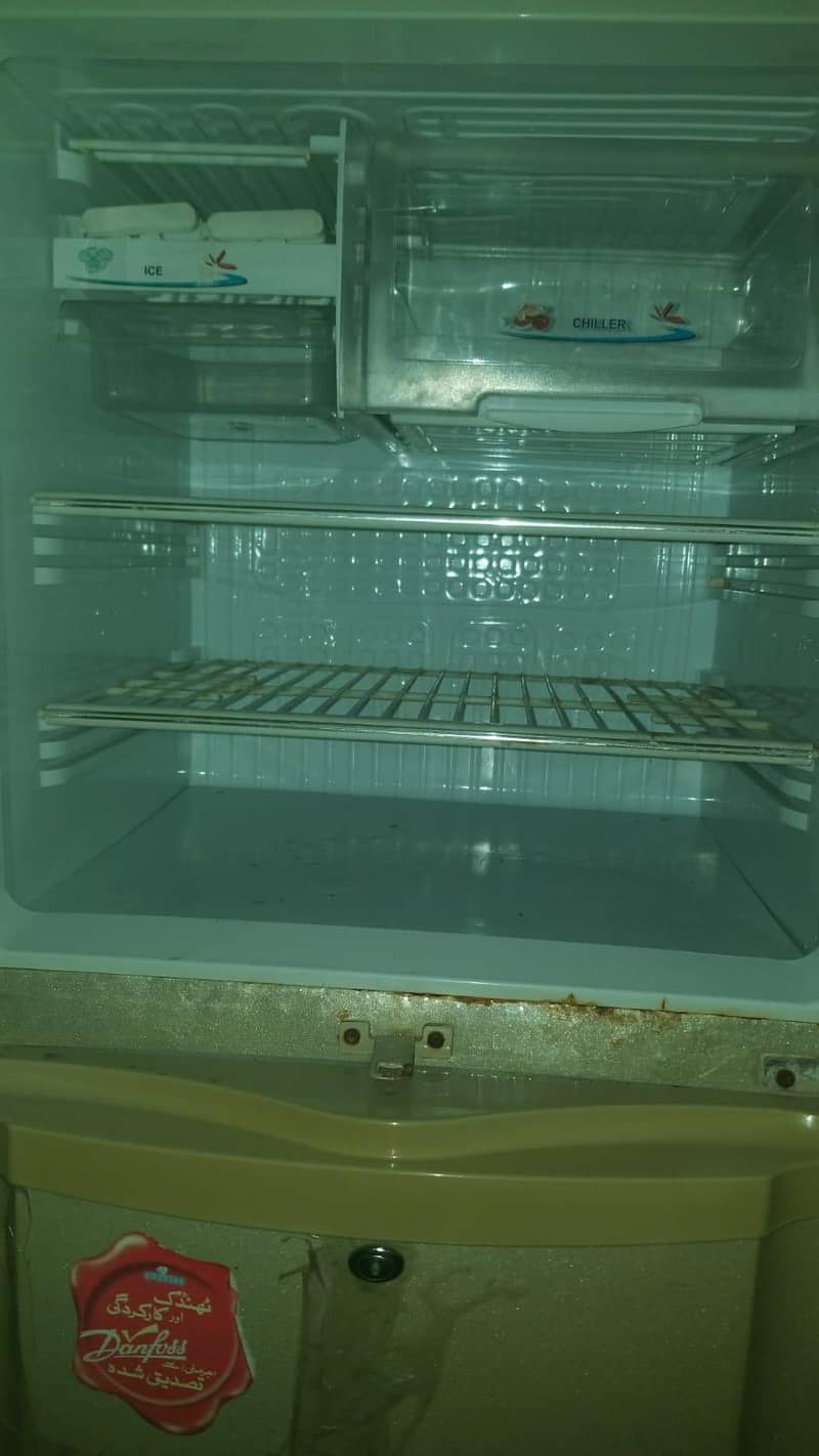 PEL freezer| 9/10 condition 3