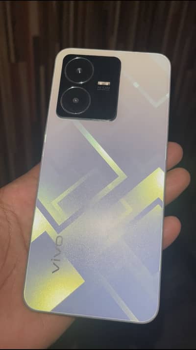 Vivo Y22
