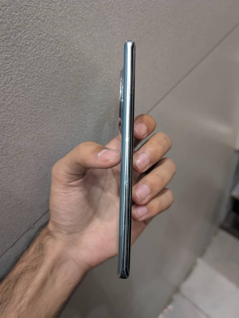 Infinix Zero 40 4