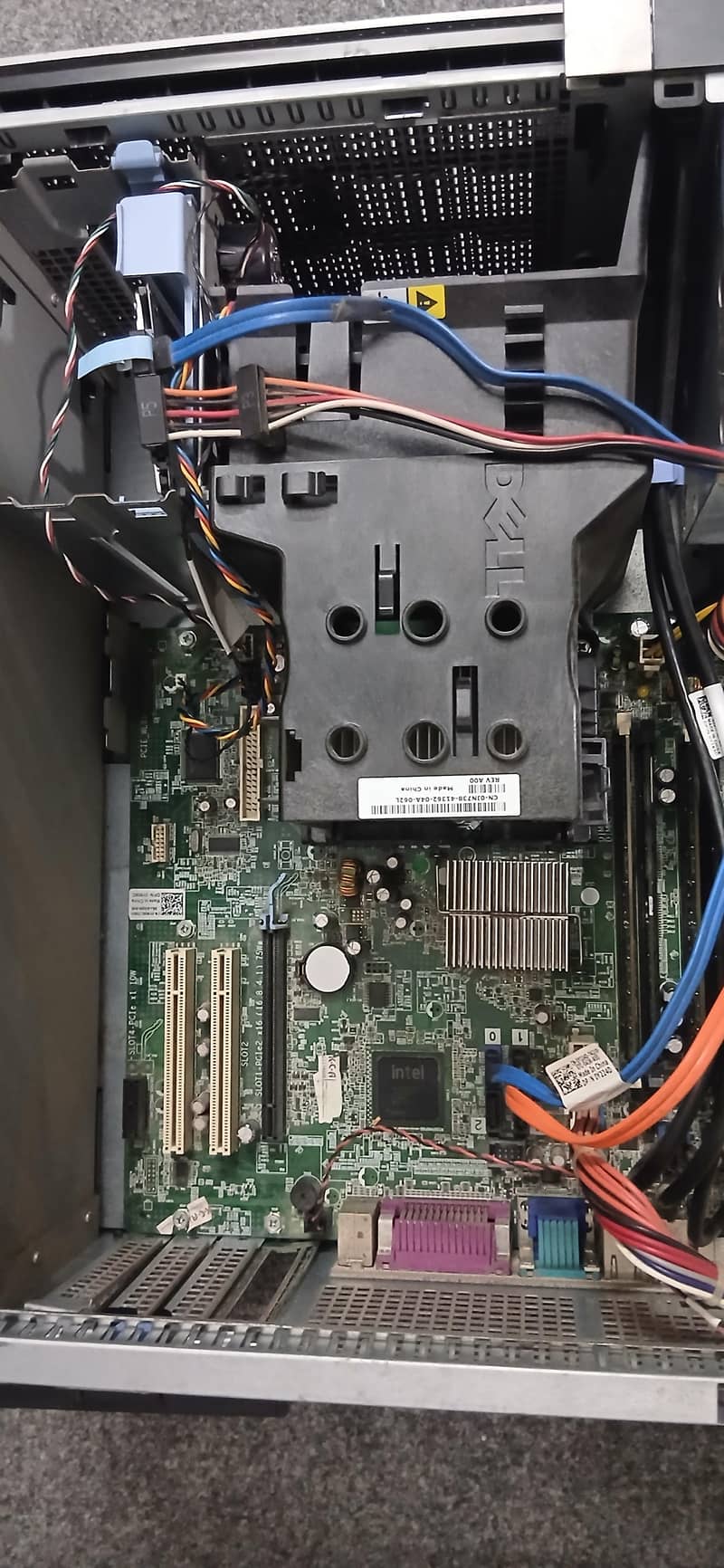 Dell OptiPlex 960 Tower PC 5