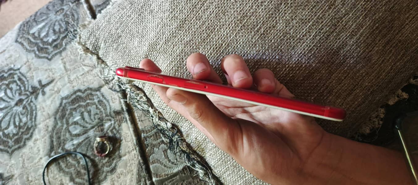Apple iPhone 7 Plus 3