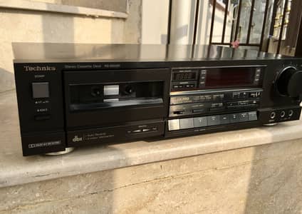Technics Cassette Player
