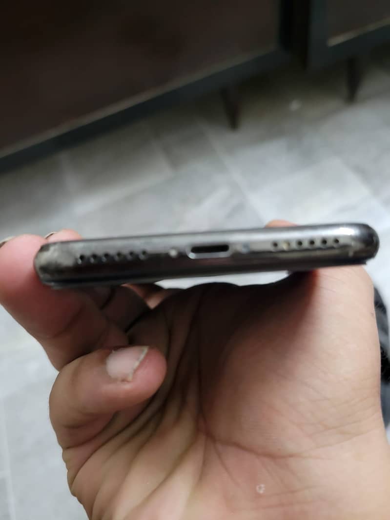 Apple iPhone X 1