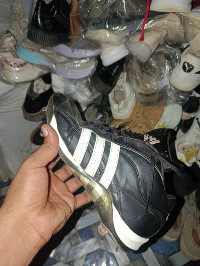 thrif hole sale shoes 