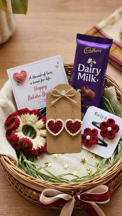Handmade Crochet Flower & Gift hampers & Keychain all available