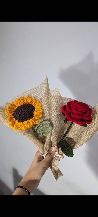 Handmade Crochet Flower & Gift hampers & Keychain all available