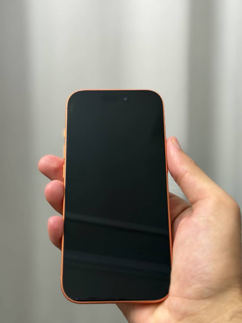 Apple iPhone 17 Pro 1