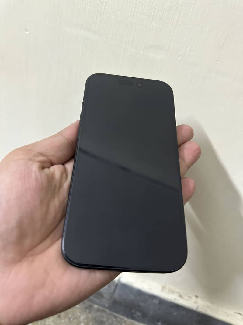 Apple iPhone 15 7