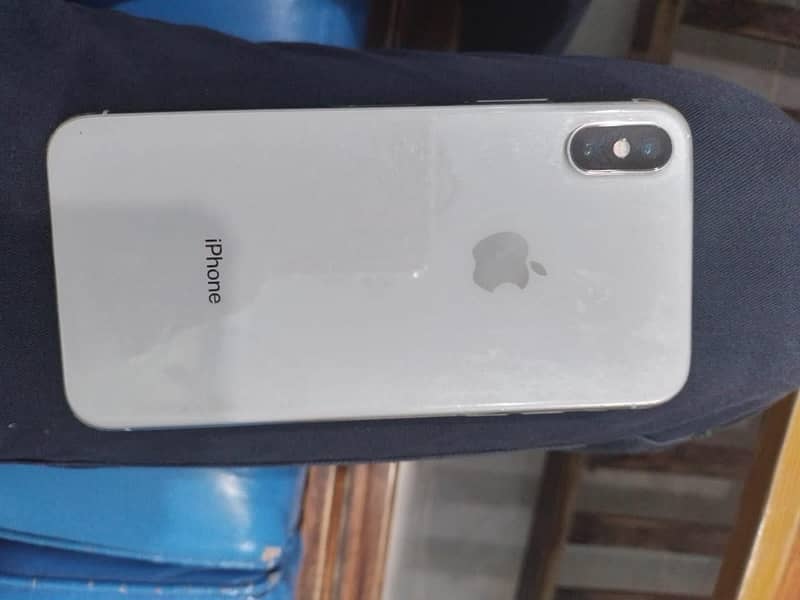 Apple iPhone X 2