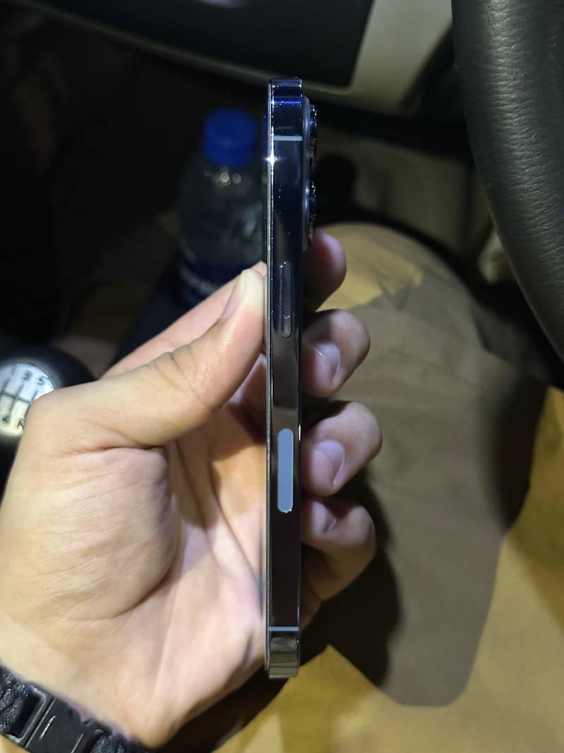 Apple iPhone 13 Pro 3
