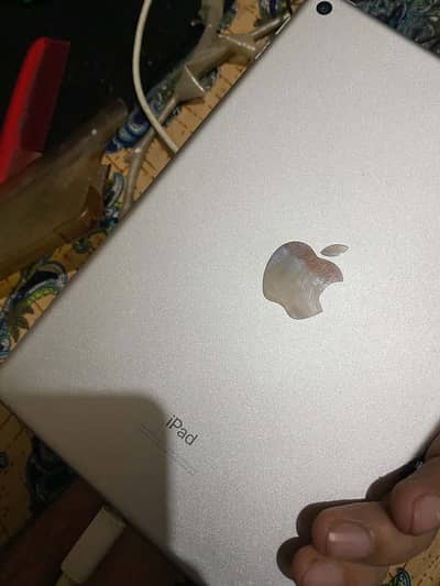 Ipad Mini 5 64 Gb with good condition