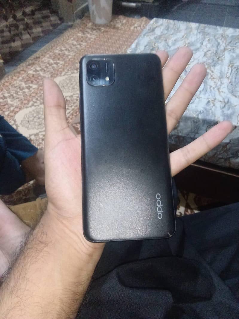 OPPO A16e 1