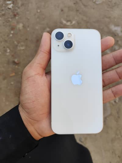 Apple iPhone 13