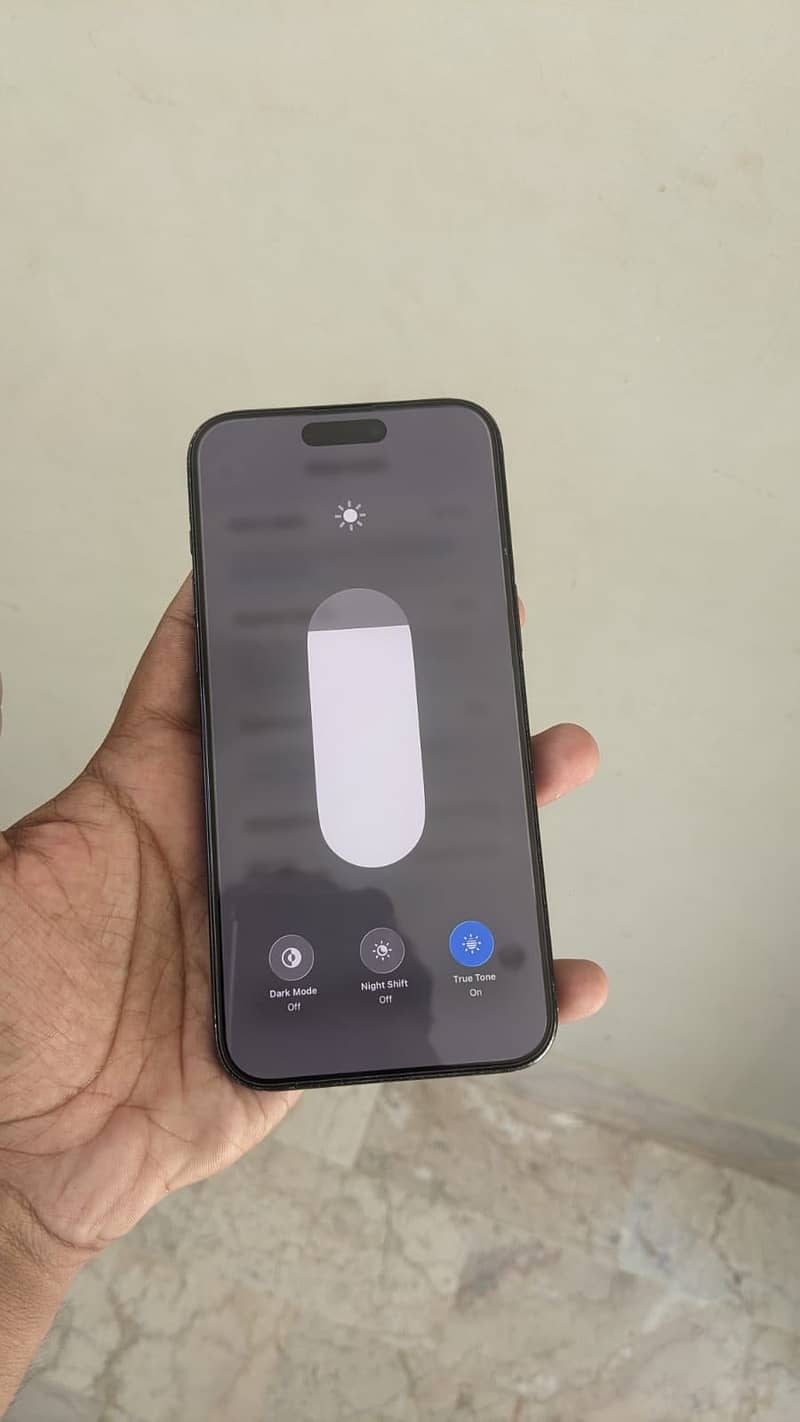 Iphone 15 pro max 7