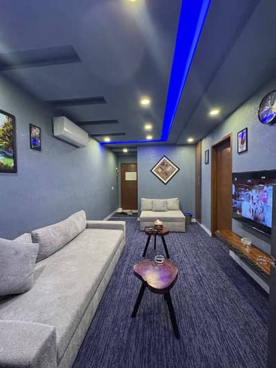 One bed room apartment available for daily basis