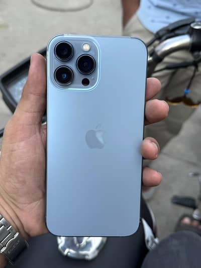 Apple iPhone 13 Pro Max urgent sale