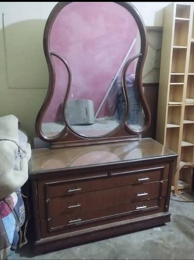 Teak wood dressing