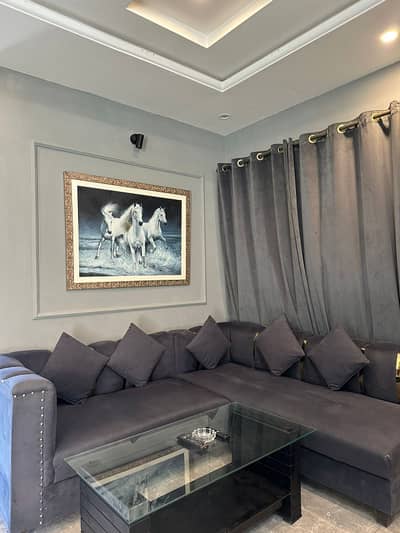Daily basis luxury Furnished apartment available e11