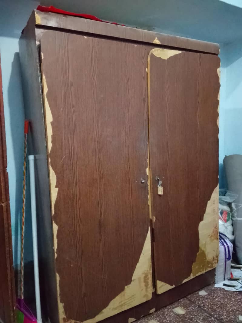 cabinet 0