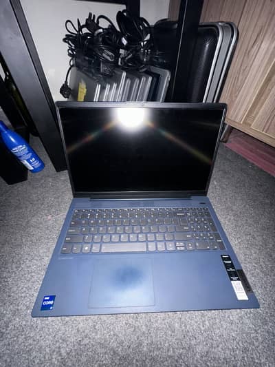Lenovo ideapad 5